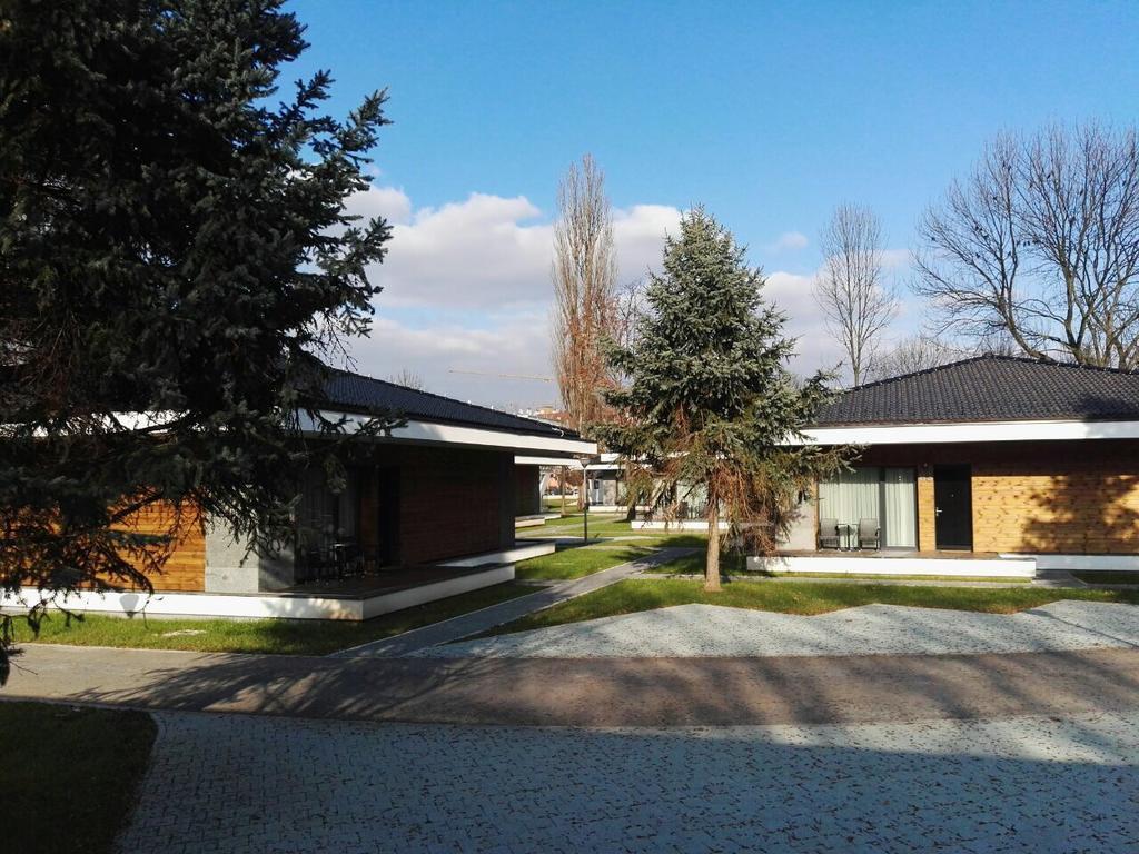 Villas And Apartments Oaza Ilidža Kültér fotó